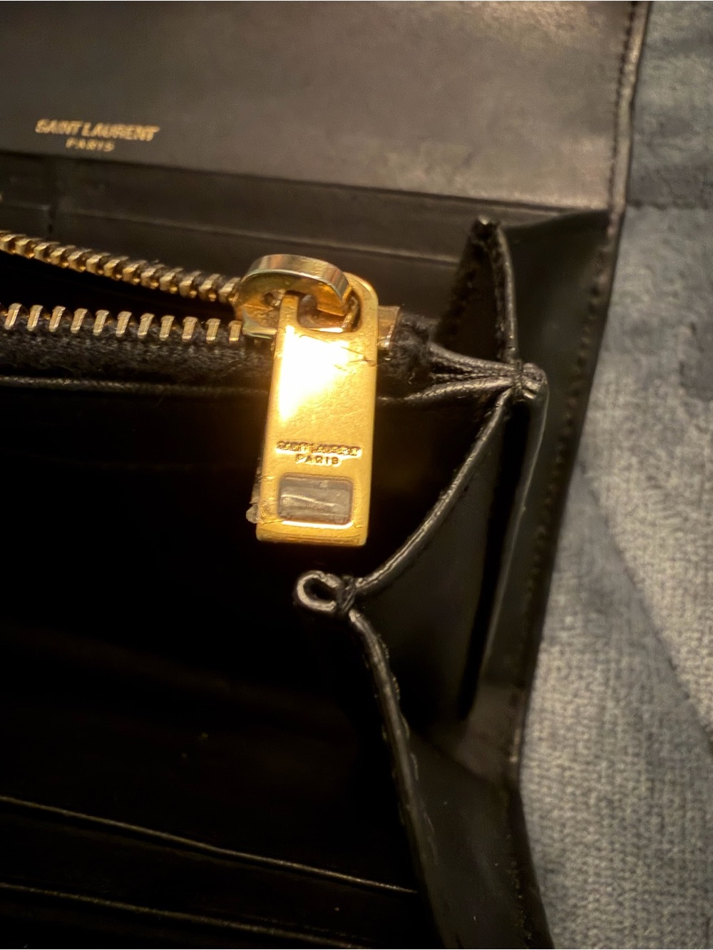 Saint Laurent Black Leather Wallet with Gold YSL Monogram - Picture 9 of 9